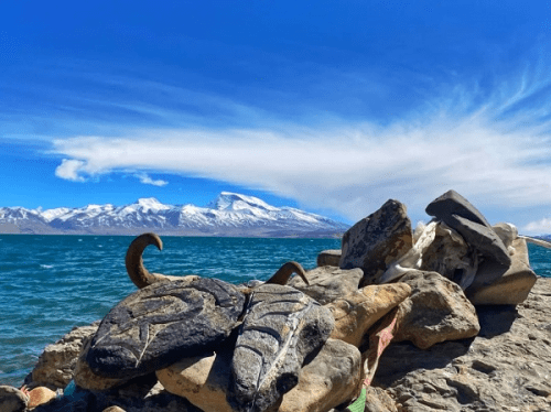 去西藏旅游吧<strong></p>
<p>去澳大利亚旅游</strong>！去看看秋天的阿里